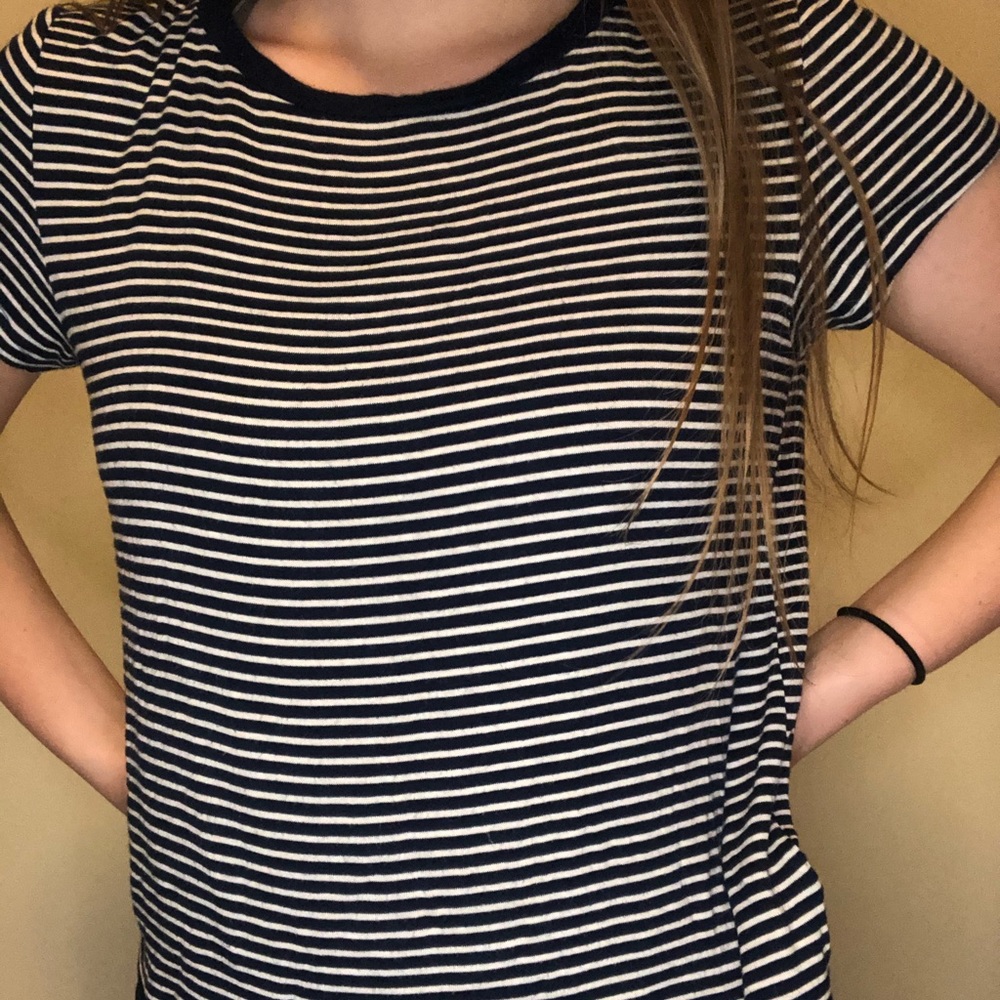 american eagle soft & sexy tee!